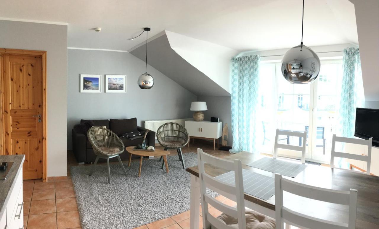 Ferienwohnung Moewe โกลเวอ ภายนอก รูปภาพ