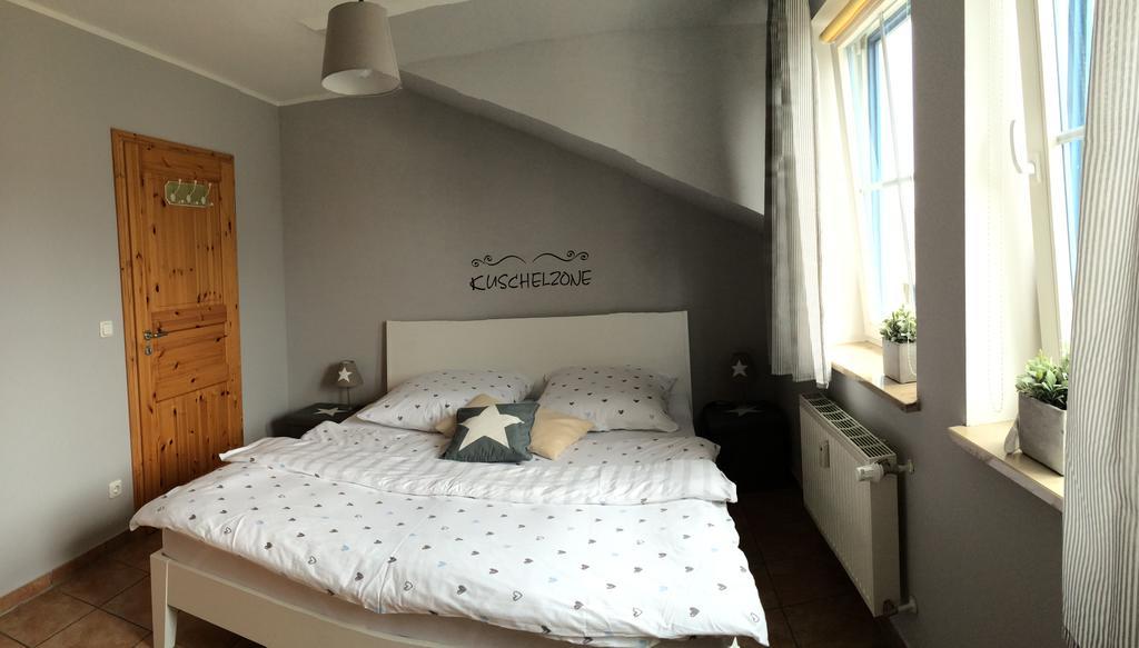 Ferienwohnung Moewe โกลเวอ ภายนอก รูปภาพ